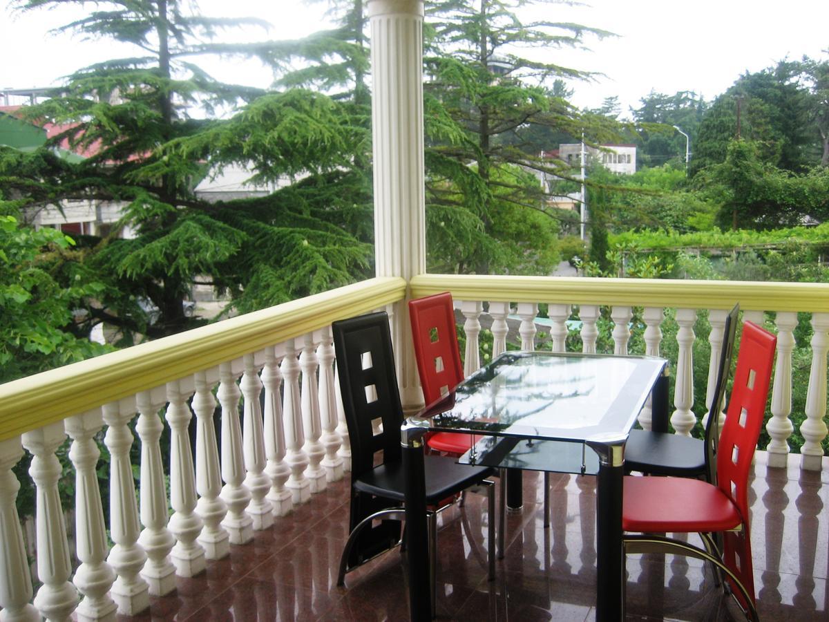 George'S House Hotel Kobuleti Exterior photo